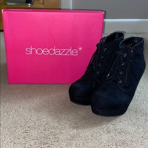 Shoedazzle wedges
